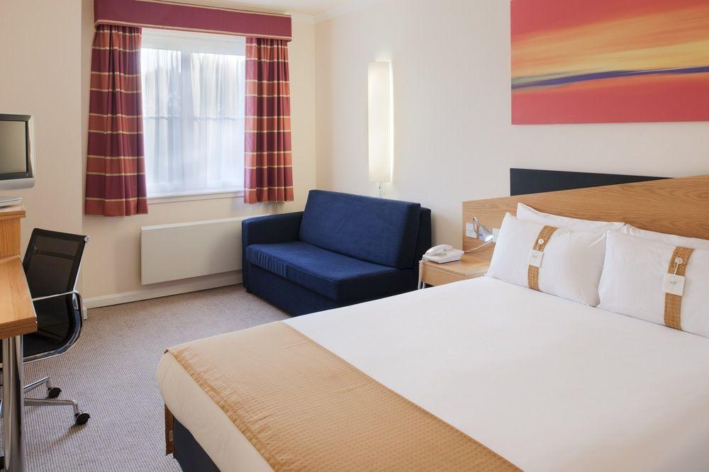 Holiday Inn Express Strathclyde Park M74, Jct 5, An Ihg Hotel Motherwell Extérieur photo