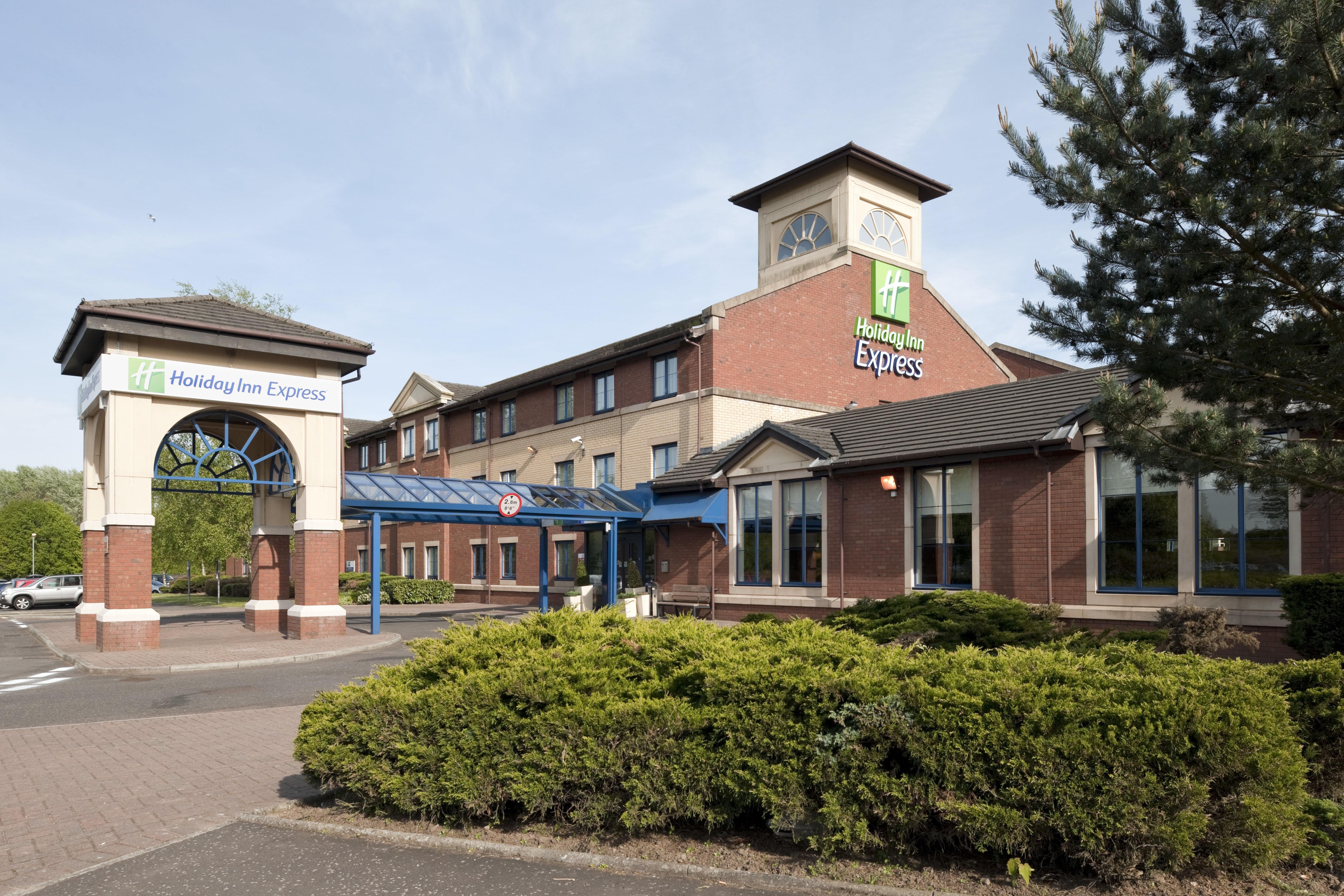 Holiday Inn Express Strathclyde Park M74, Jct 5, An Ihg Hotel Motherwell Extérieur photo