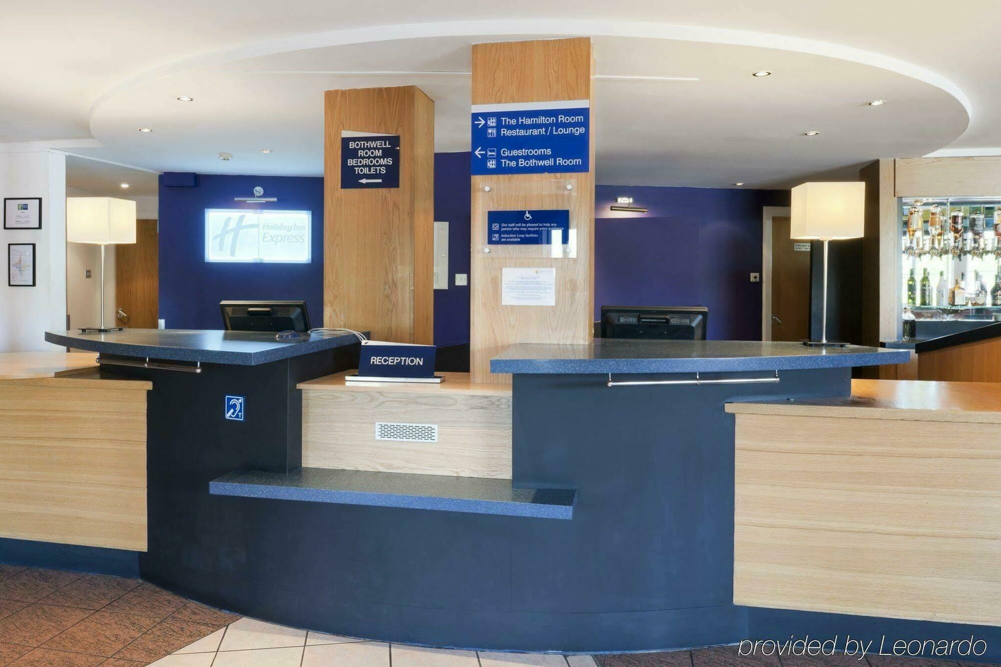 Holiday Inn Express Strathclyde Park M74, Jct 5, An Ihg Hotel Motherwell Extérieur photo